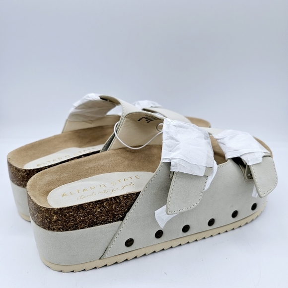 Altar'd State Serenna Platform Sandals NWT - Picture 9 of 14